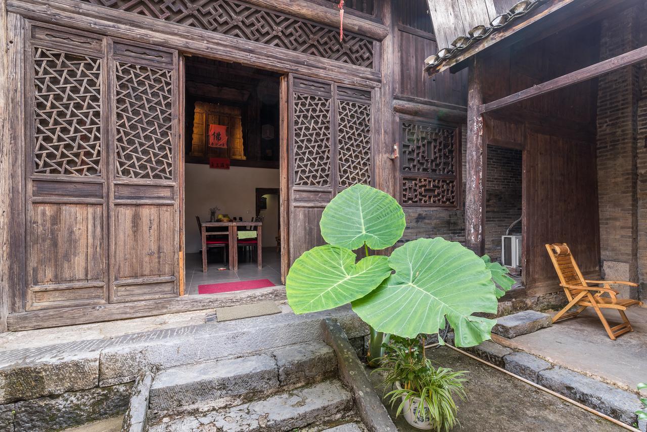 Апартаменты Laojia, A Qing Dynasty House Xingping  Экстерьер фото
